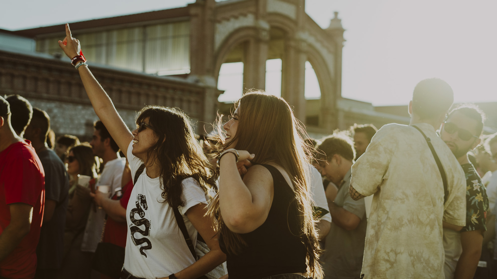 el-demm-2025,-el-dia-europeo-de-la-musica-en-matadero,-vuelve-cargado-de-rock-y-electronica