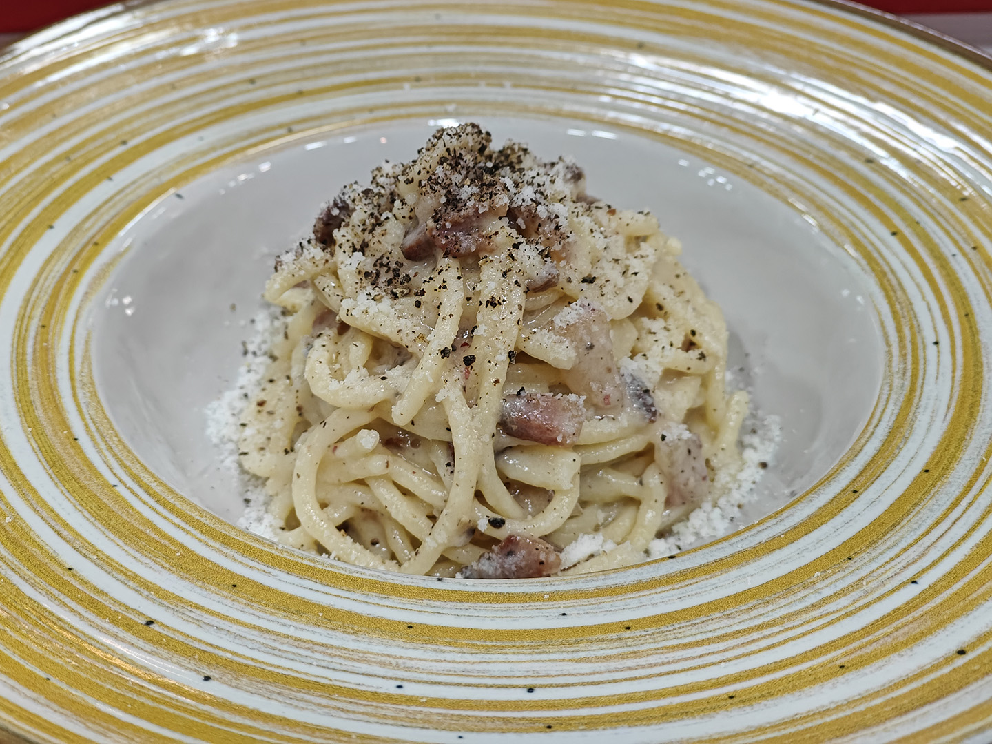pasteria-55-hace-poco-pero-bueno:-el-puesto-de-mercado-en-legazpi-con-la-mejor-pasta-casera-de-madrid